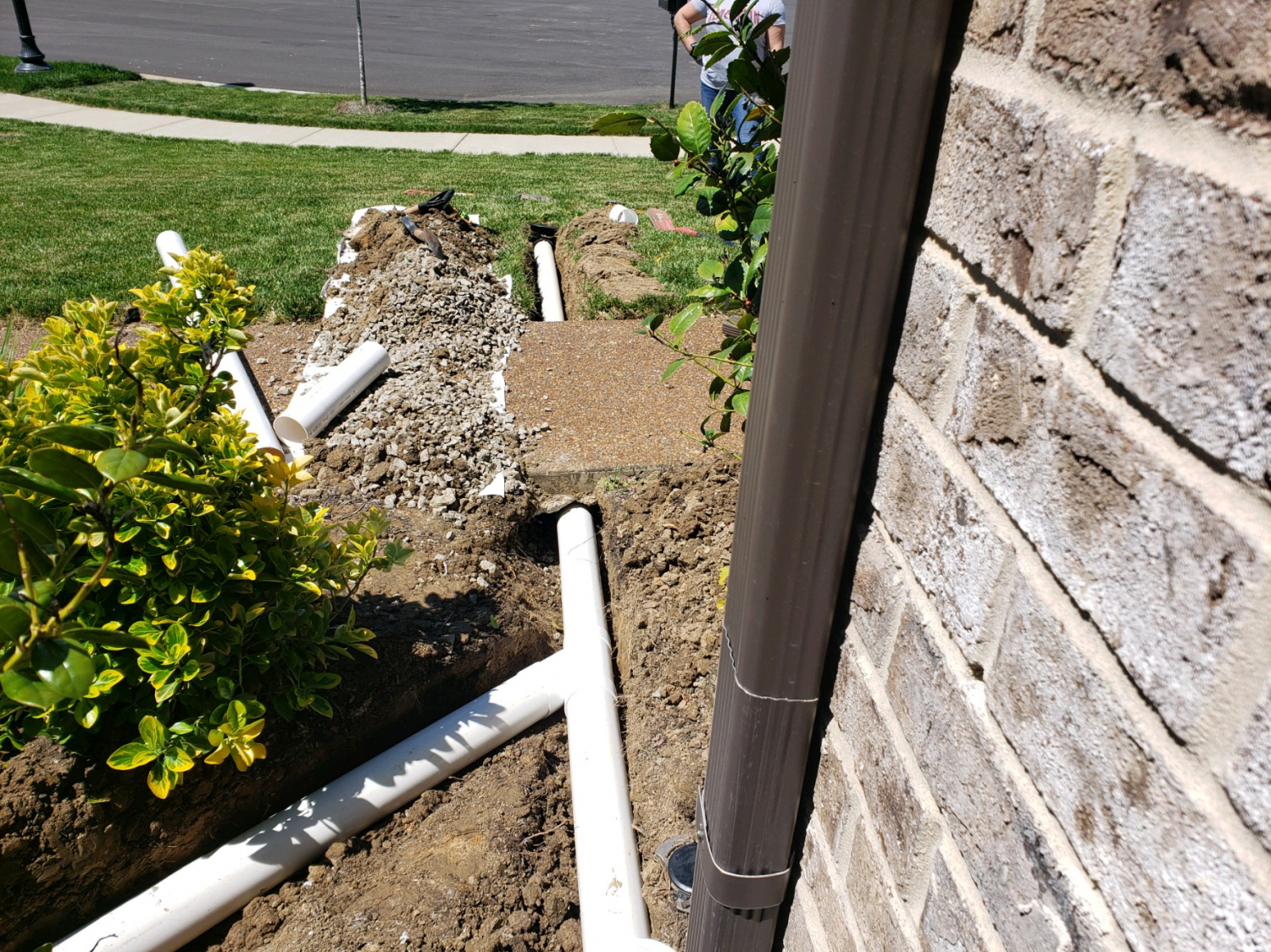 Nashville Downspout Dude Bubble Pots 3