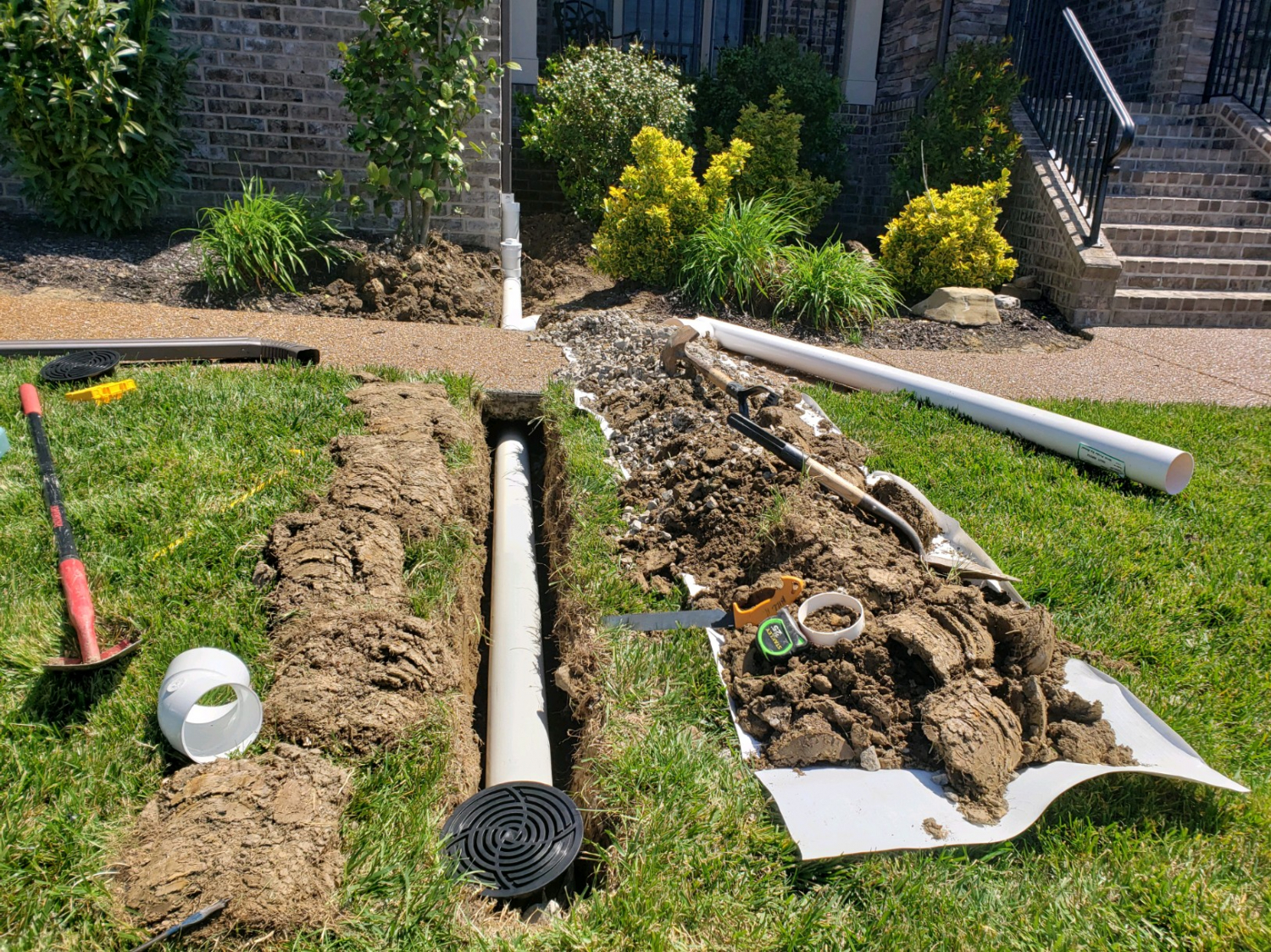 Nashville Downspout Dude Bubble Pots 0