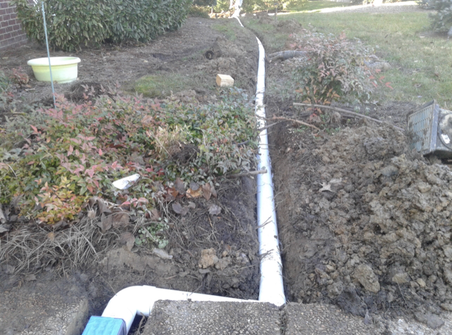 Nashville Downspout Dude Bubble Pots 51